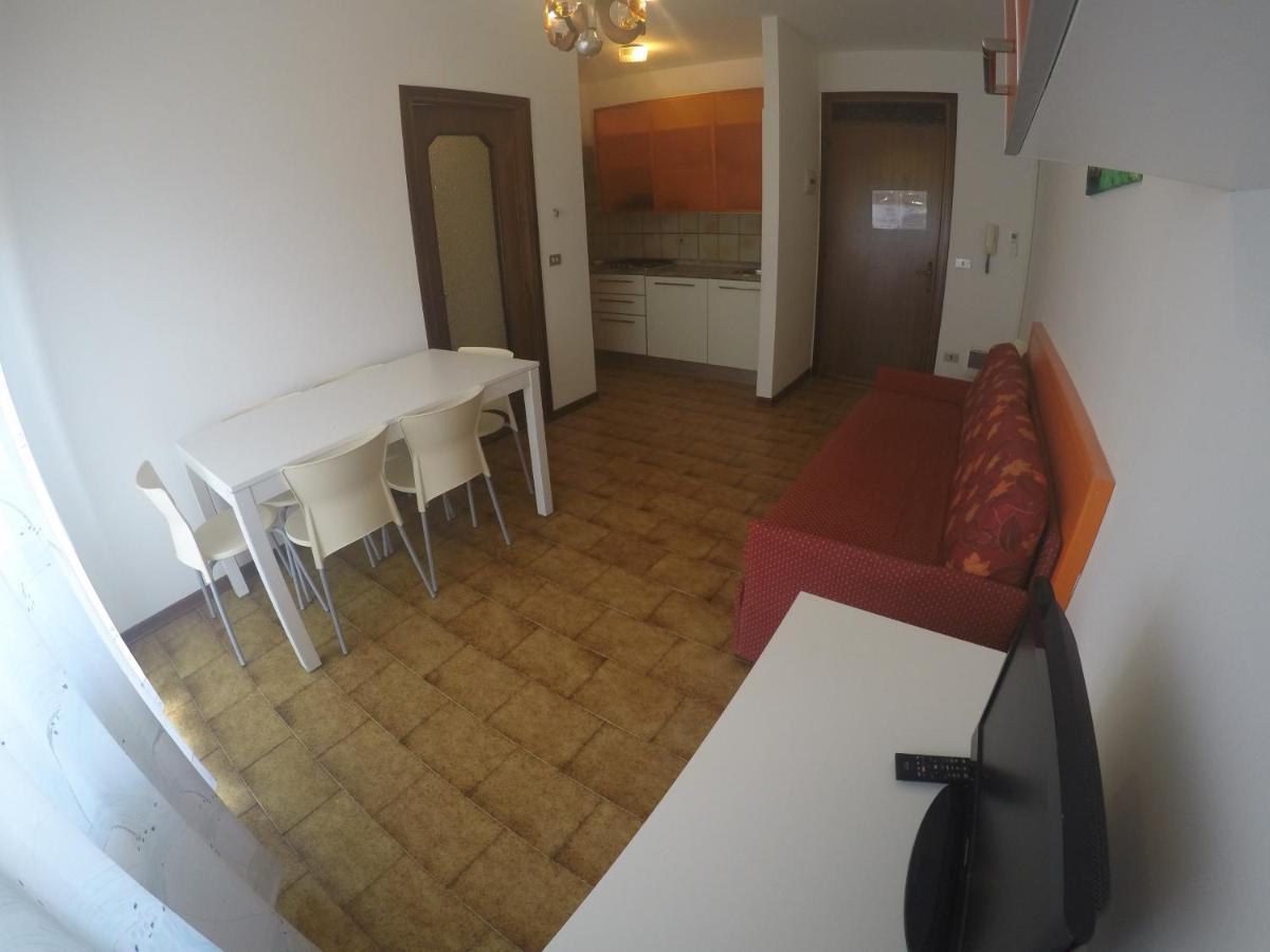 Residence Caorle Apartments - Agenzia Cocal Extérieur photo